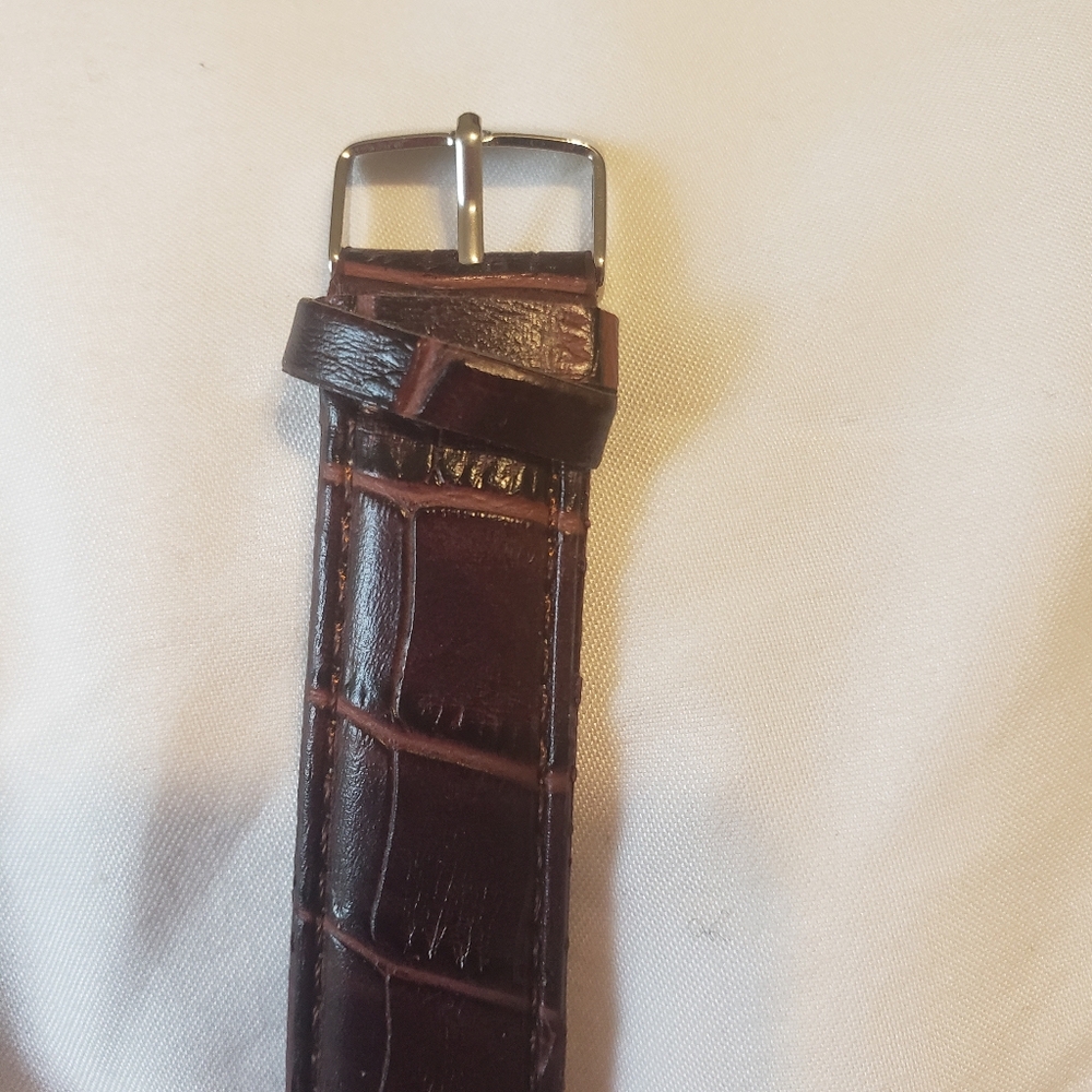 Meibo Quartz Watch - Picture 4 of 5